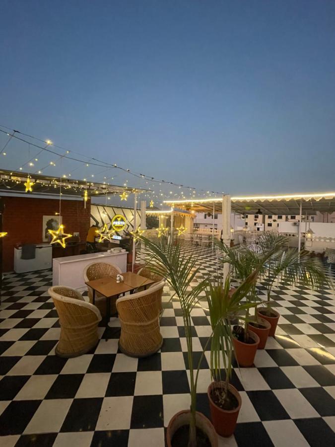 Hotel Tree Of Heaven Udaipur Ngoại thất bức ảnh
