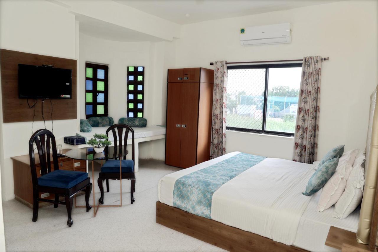 Hotel Tree Of Heaven Udaipur Ngoại thất bức ảnh